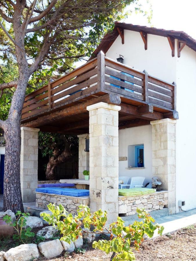 Villa Antonia Almirida エクステリア 写真